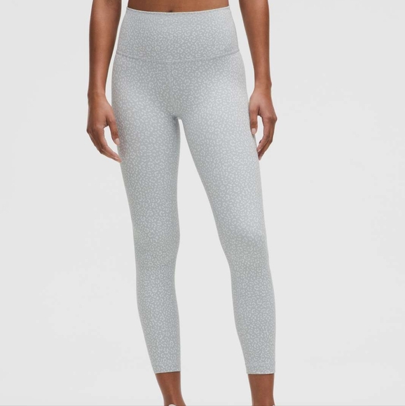 NWT 💎 Lululemon Wunder Train High-Rise Tight 25" Leopard Daisy Starlight Multi - Picture 2 of 10